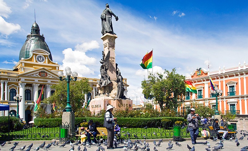 la-paz-explore-bolivia-travel-plaza-murillo