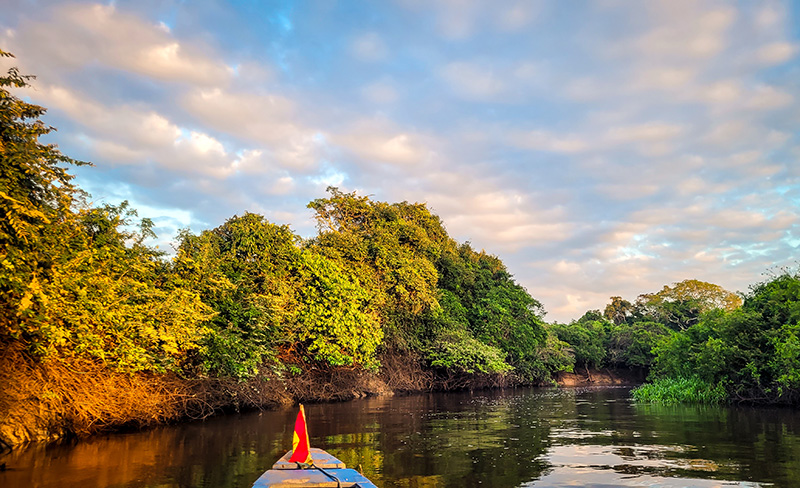madidi-explore-bolivia-travel-navigation