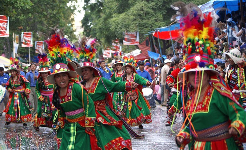 oruro-explore-bolivia-travel-carnaval-04
